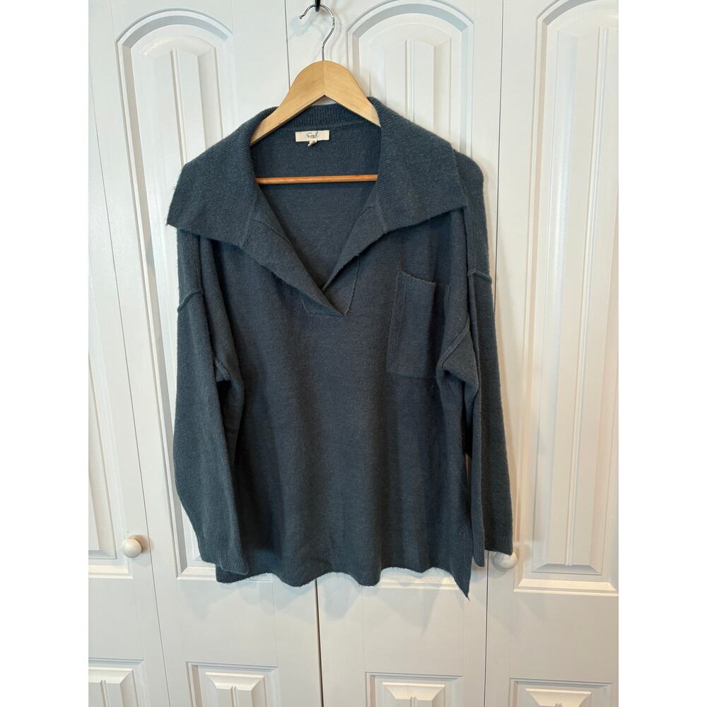 Easel Blue/Gray Sweater‎ Top Size Small
